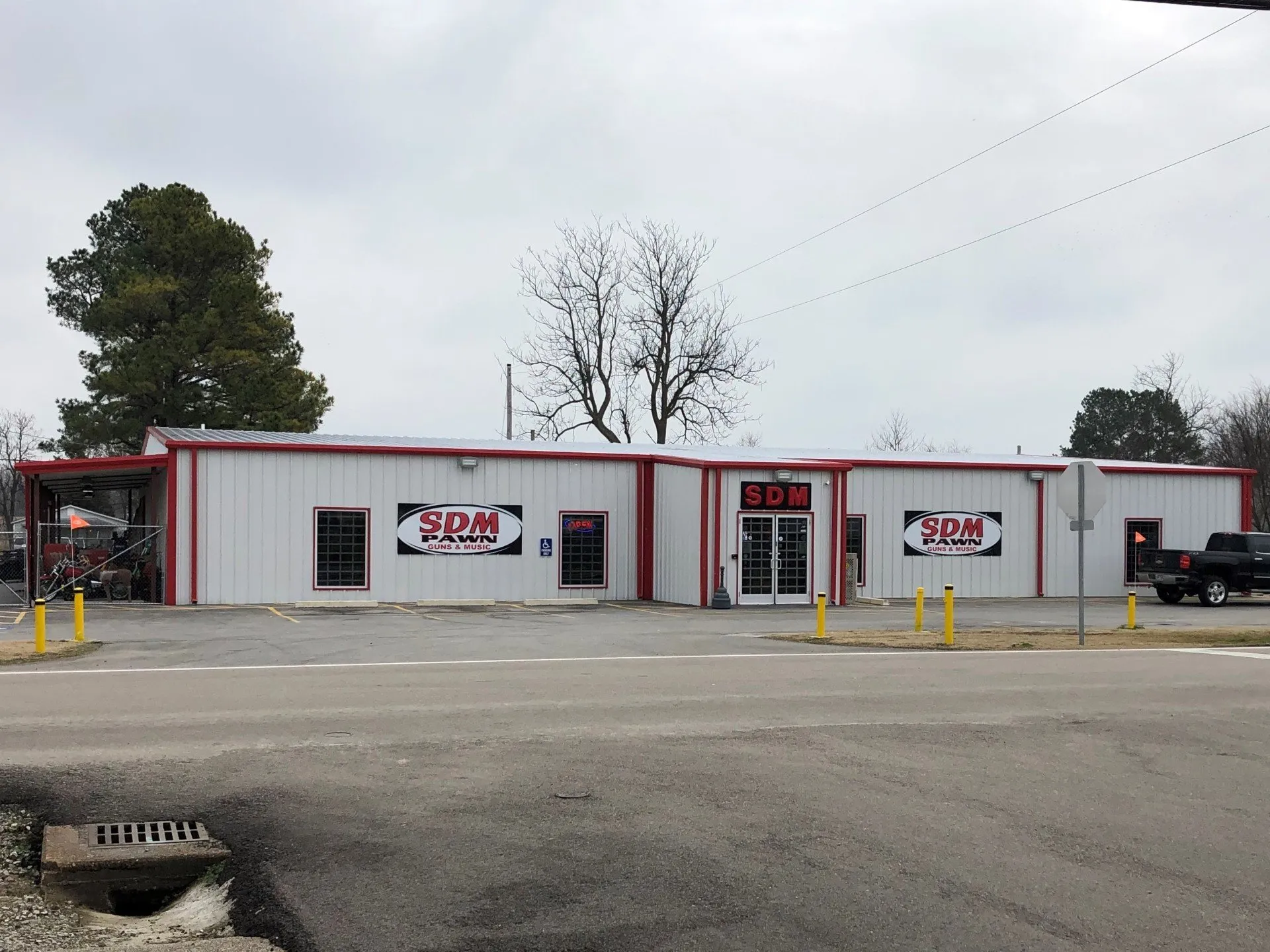 commercial metal building